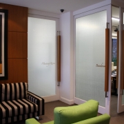 decorative-office-privacy-architectural-finishes-boardroom