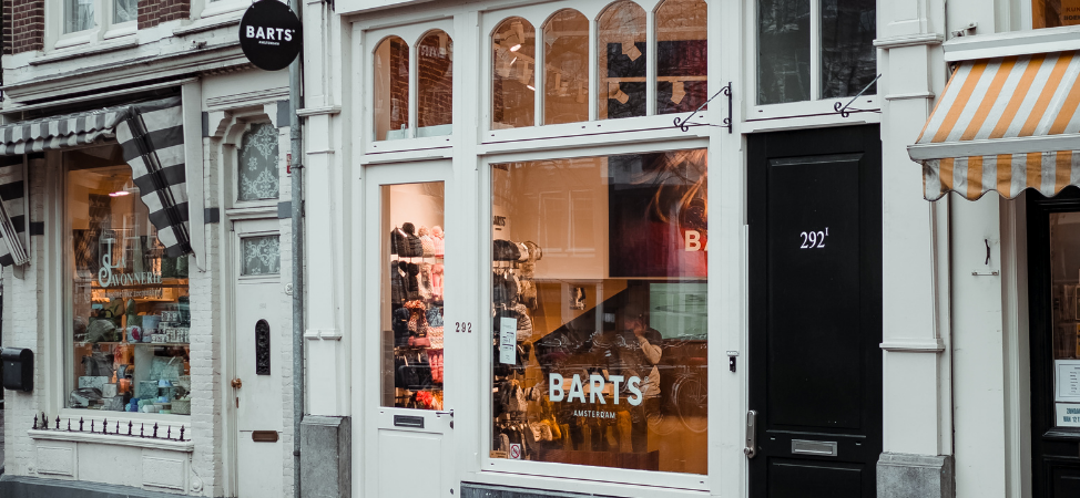 6 Ways You Can Make Your Signages Stand Out and Attract People