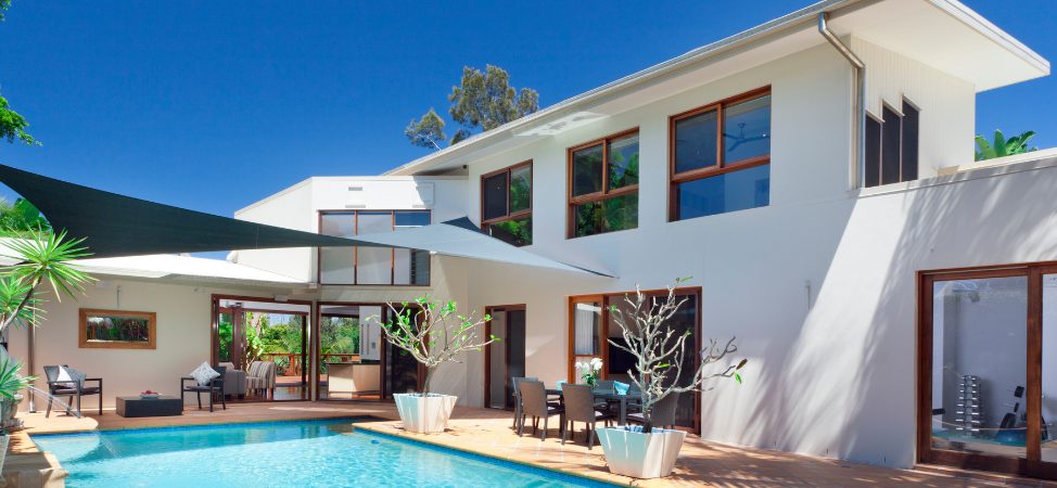 5 Reasons Why Your Home Needs Reflective Window Tint