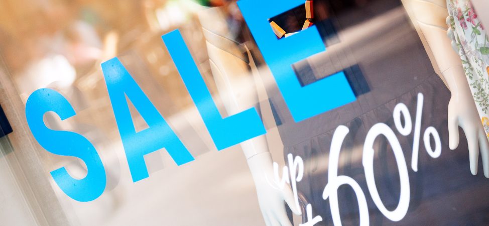 The Benefits of Using Custom Window Graphics For Your Business