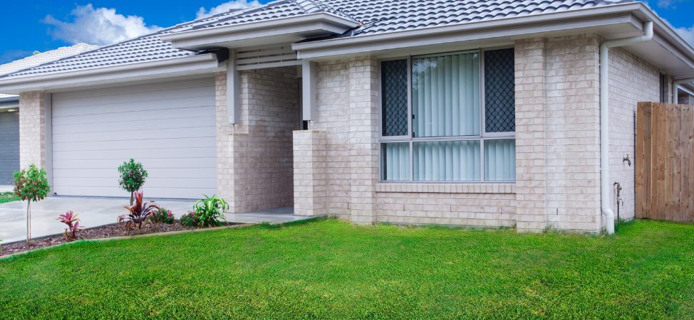 3 Kinds of Window Covering to Consider for Your Residence